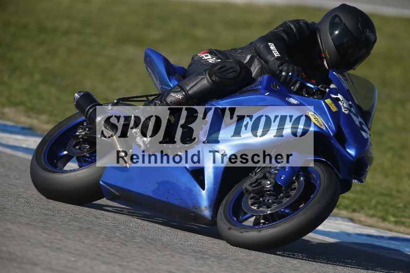 /Archiv-2024/02 29.01.-02.02.2024 Moto Center Thun Jerez/Gruppe gruen-green/99